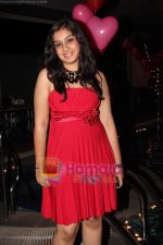 Sakshi Sem Poses For Camera at Ram Milaayi Jodi 100 Episodes Success Bash in Tunga Regale, Andheri East on 14th March 2011.jpg